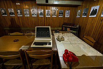 Albanien  Tirana - BUNK ART 2  frueher Atombunker des Innenministeriums der Sozialistischen Volksrepublik Albanien  nun Museum fuer die Geschichte der kommunistischen Diktatur
