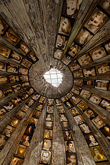 Albanien  Tirana - BUNK ART 2  frueher Atombunker des Innenministeriums der Sozialistischen Volksrepublik Albanien  nun Museum fuer die Geschichte der kommunistischen Diktatur