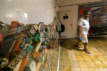 Albanien  Tirana - BUNK ART 2  frueher Atombunker des Innenministeriums der Sozialistischen Volksrepublik Albanien  nun Museum fuer die Geschichte der kommunistischen Diktatur